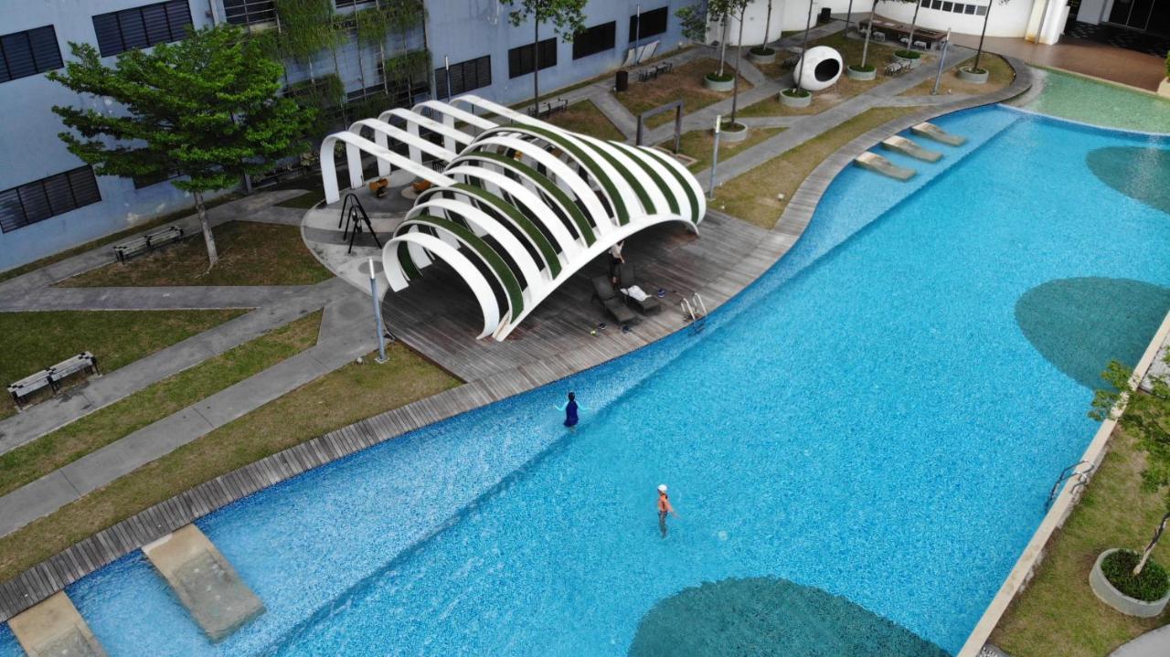 No.8 The Cube @ Puchong Skypod Residence Eksteriør billede