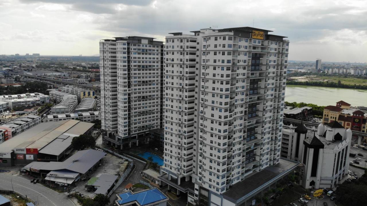 No.8 The Cube @ Puchong Skypod Residence Eksteriør billede